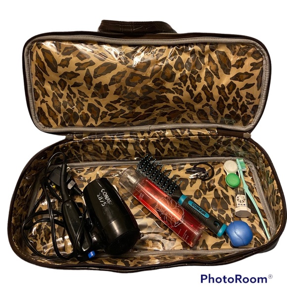 JESSICA SIMPSON Travel Bag with Zip around Bottom Compartment - Picture 1 of 12